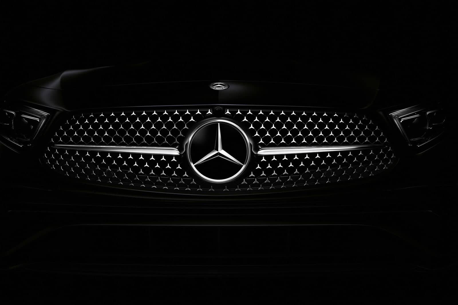 What does the Mercedes logo mean