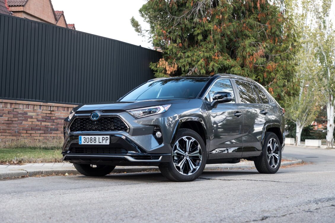 Prueba Toyota RAV4 Plug-in Hybrid Style Plus: ¿Merece la pena frente al híbrido?