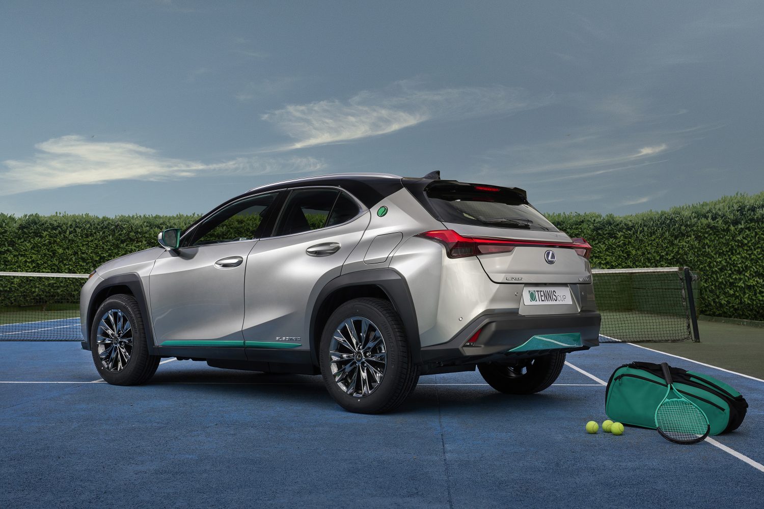 New Lexus UX300e «Tennis Cup Edition»: More for less