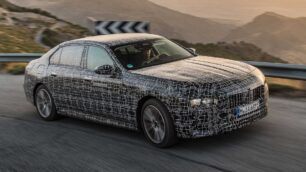 El BMW i7 2023 sigue poniéndose a tono: ¿Qué sabemos del rival del EQS?