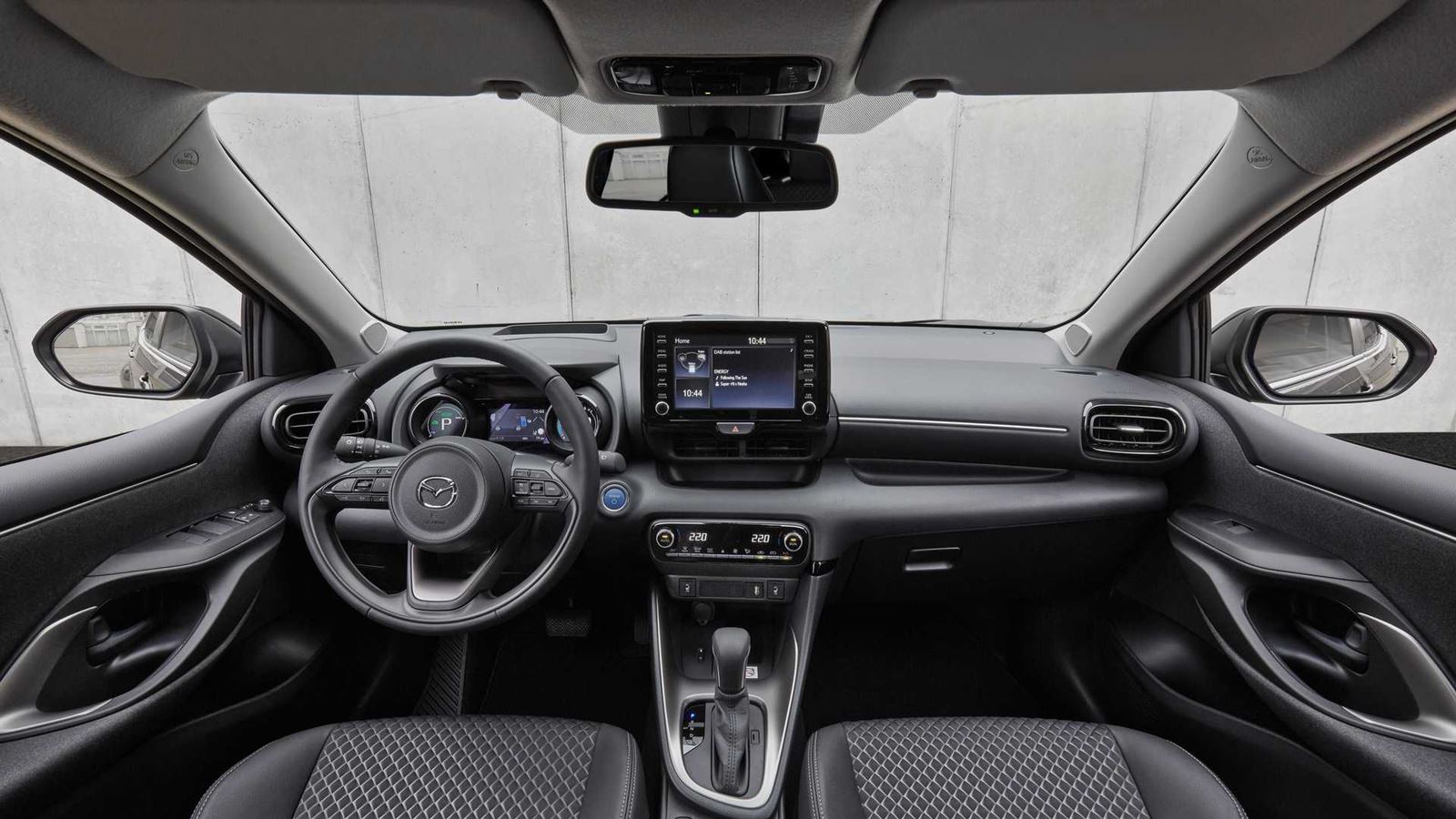 Interior nuevo Mazda2