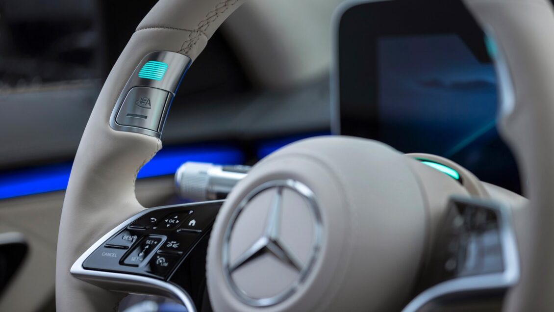 Atento al bonus que reparte Mercedes con sus empleados… nada mal…