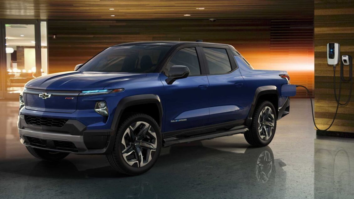 ¡Oficial! Chevrolet Silverado EV 2024: a por los F-150 Lightning y Hummer EV