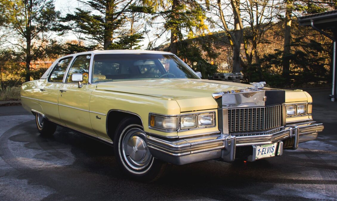 Si quieres empezar el año como un Rey, échale un ojo a la subasta de este Cadillac de Elvis Presley