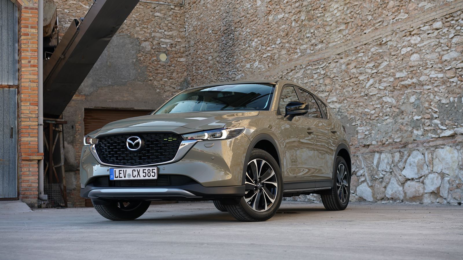 El nuevo Mazda CX-5 para 2022, un poco más de todo