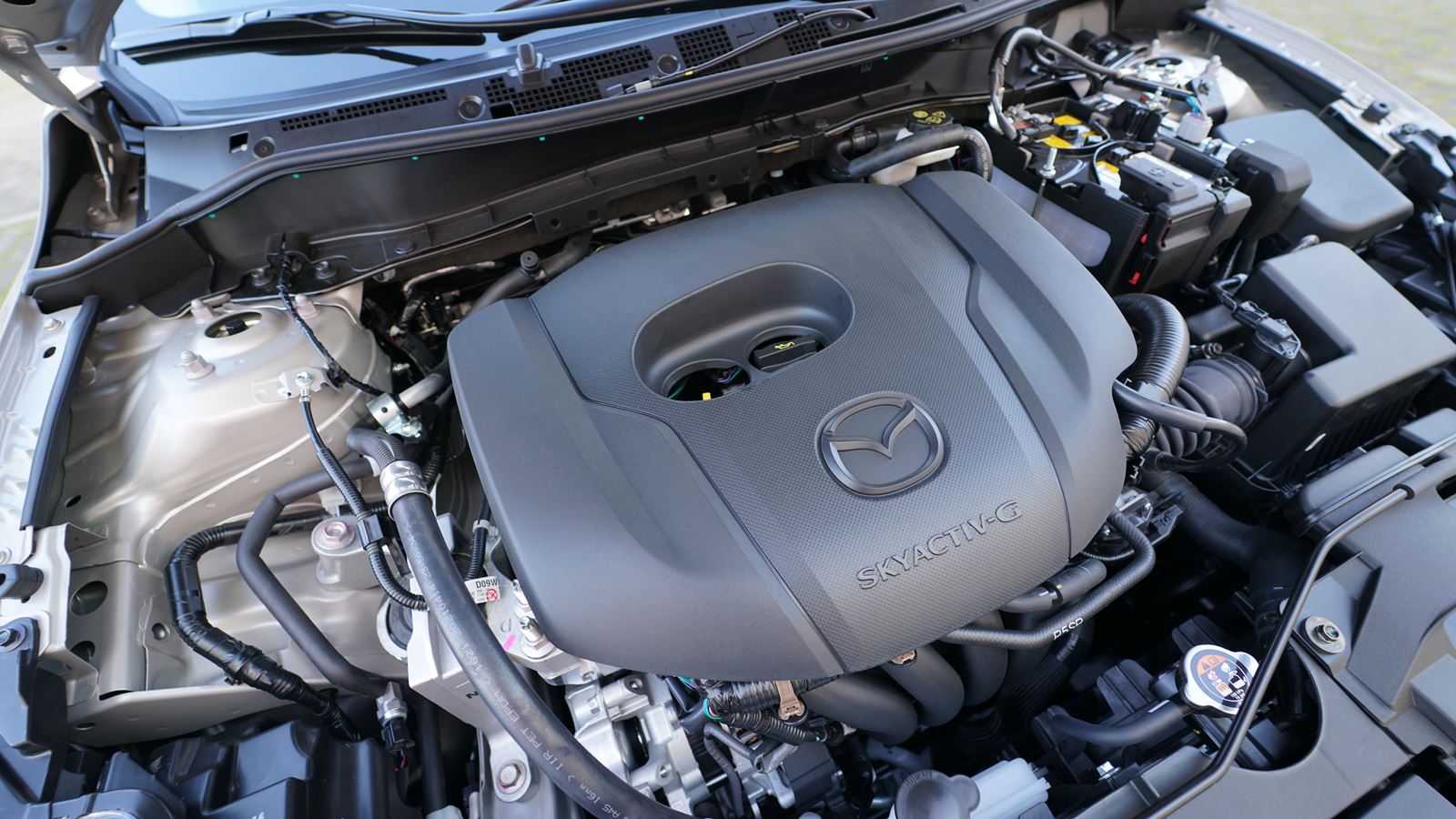 Mazda2 2022, equipamiento, precios, acabados, motores