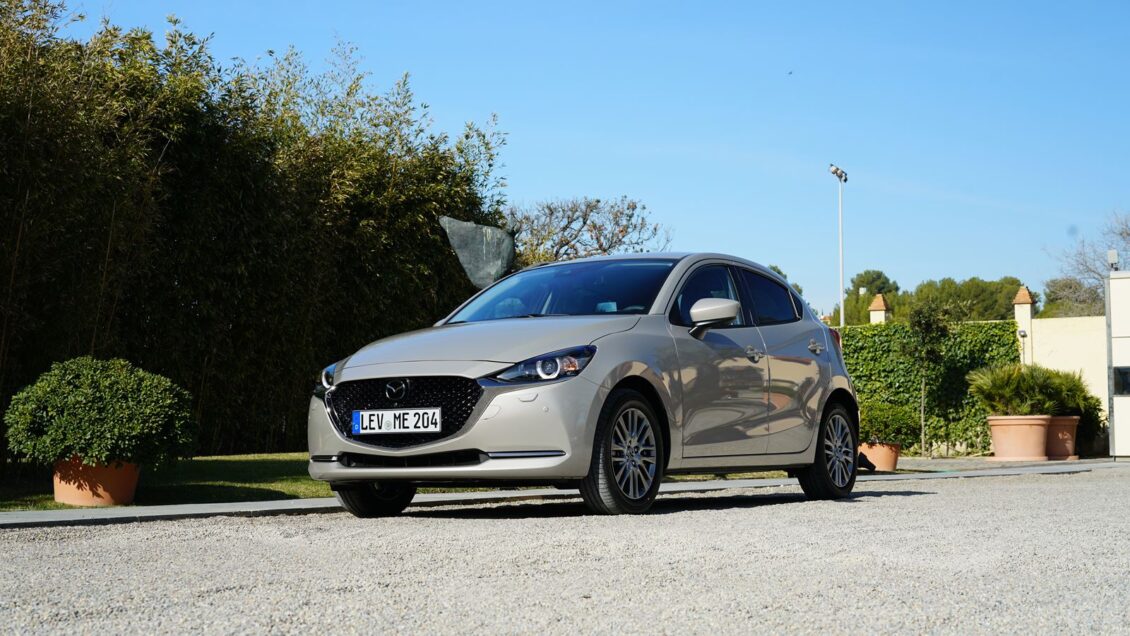 Prueba Mazda2 2022, estas son las novedades de un veterano bien posicionado