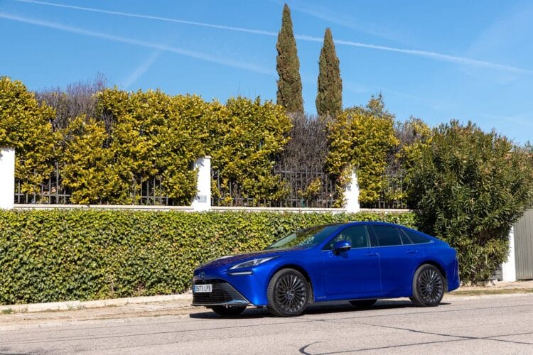 Nos ponemos al volante del nuevo Toyota Mirai