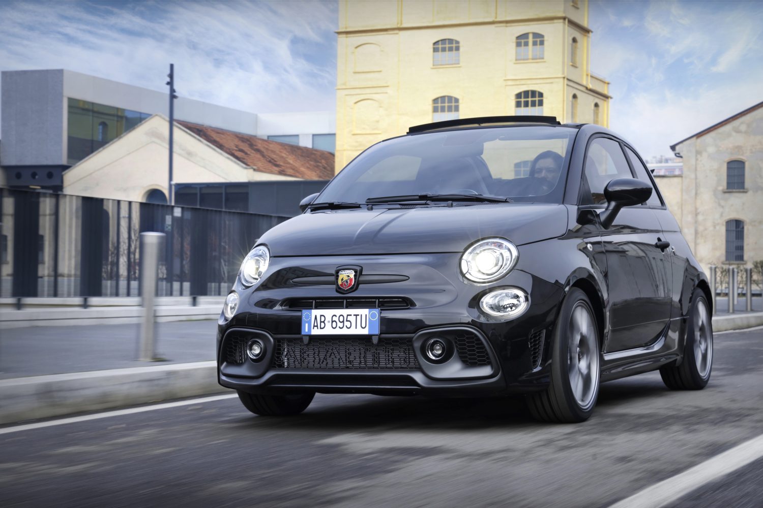 Nuevo Abarth 595 695 1.4T-Jet 132kW