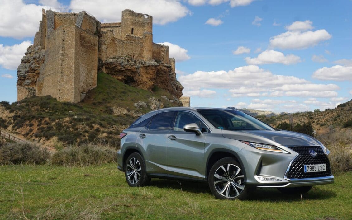 Prueba Lexus RX 450h 313 CV Executive 4WD: La opción más tradicional del segmento