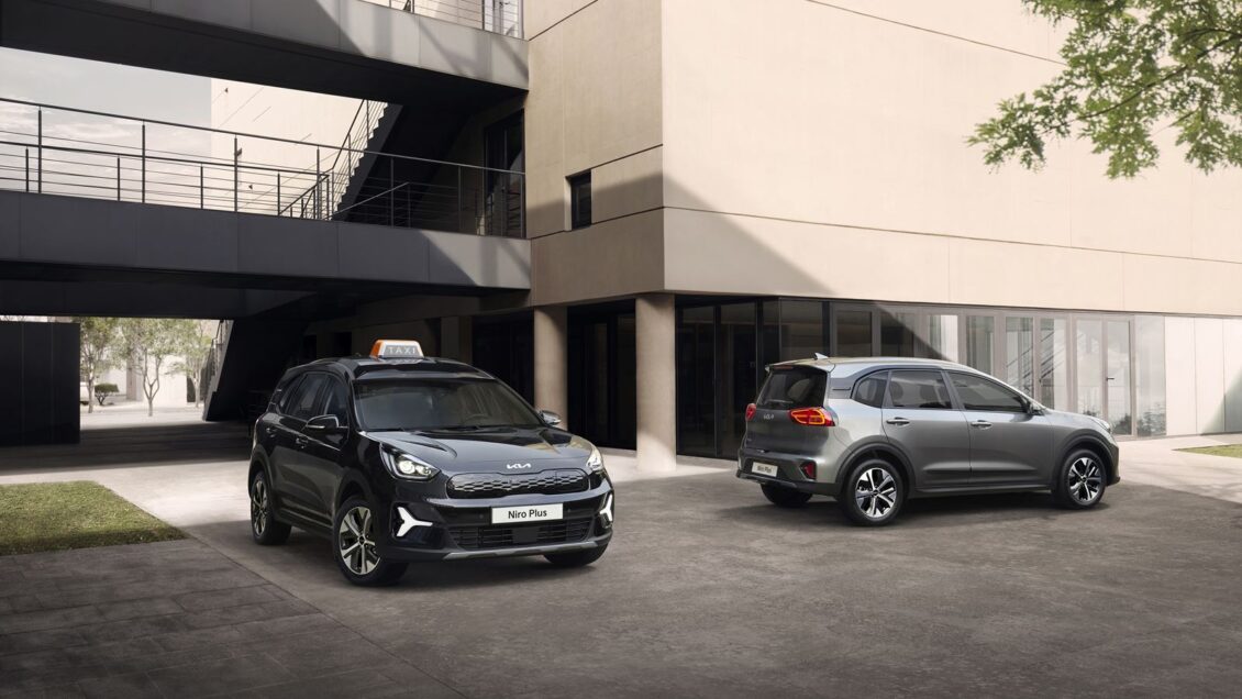 Así es el Kia Niro Plus, una solución de «reciclaje» para el transporte de personas