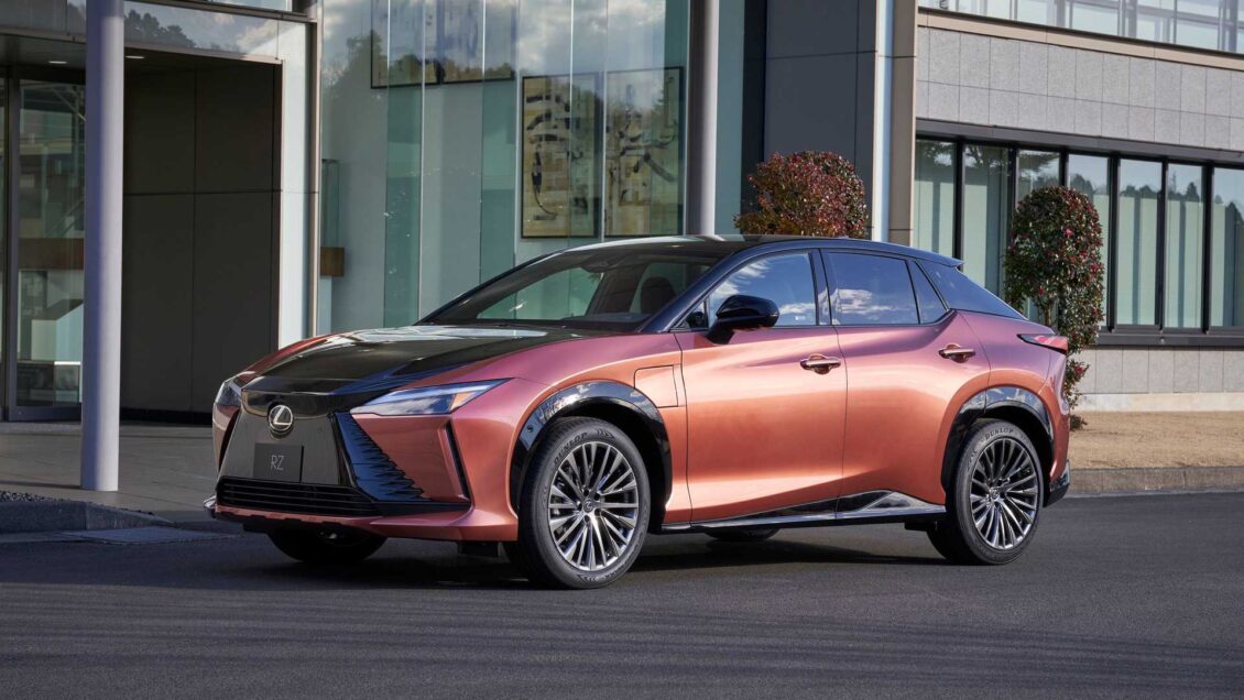 ¡Oficial! Lexus RZ 450e 2022: muy superior a los Solterra y bZ4X