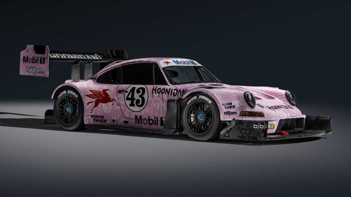 Se llama Hoonipigasus y es un Porsche rosa de 1400 CV que quiere arrasar en Pikes Peak