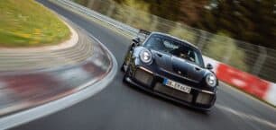 El Circuito de Nürburgring cumple 95 años y aquí tienes un poco de su mítica historia