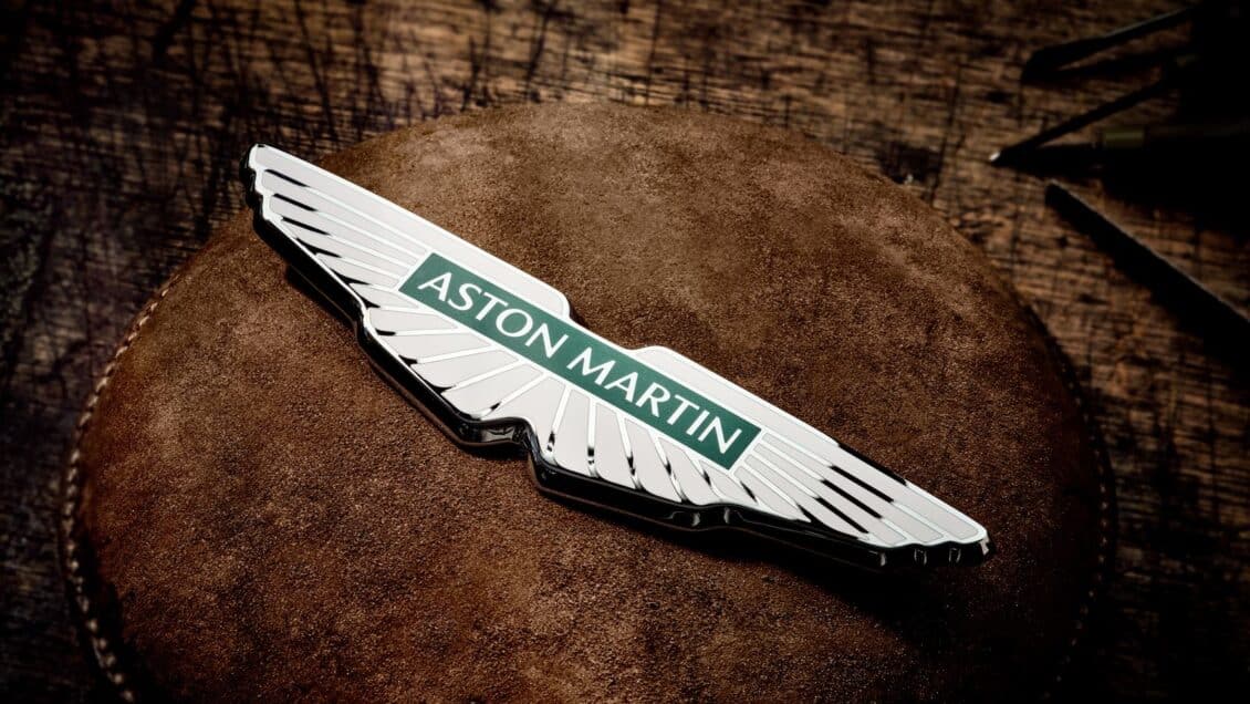 Aston Martin presenta su nuevo logo y si encuentras las diferencias, por favor, compártelas…