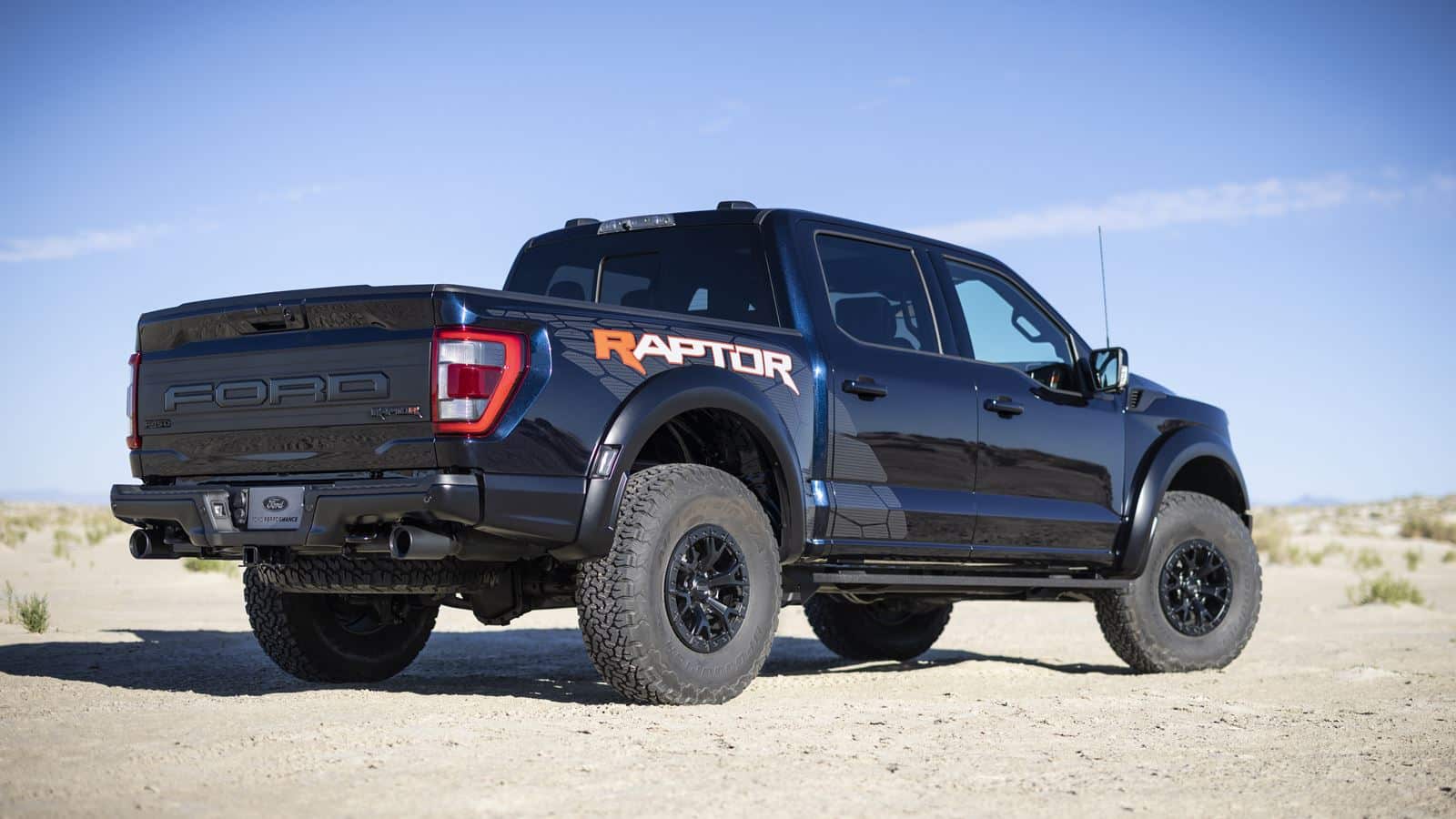 https://www.autonocion.com/wp-content/uploads/2022/07/Ford-F150-Raptor-R-4.jpg