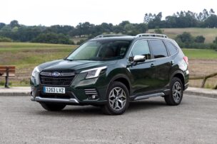 Prueba Subaru Forester 2.0i ecoHybrid Executive Plus: funcional, versátil, práctico