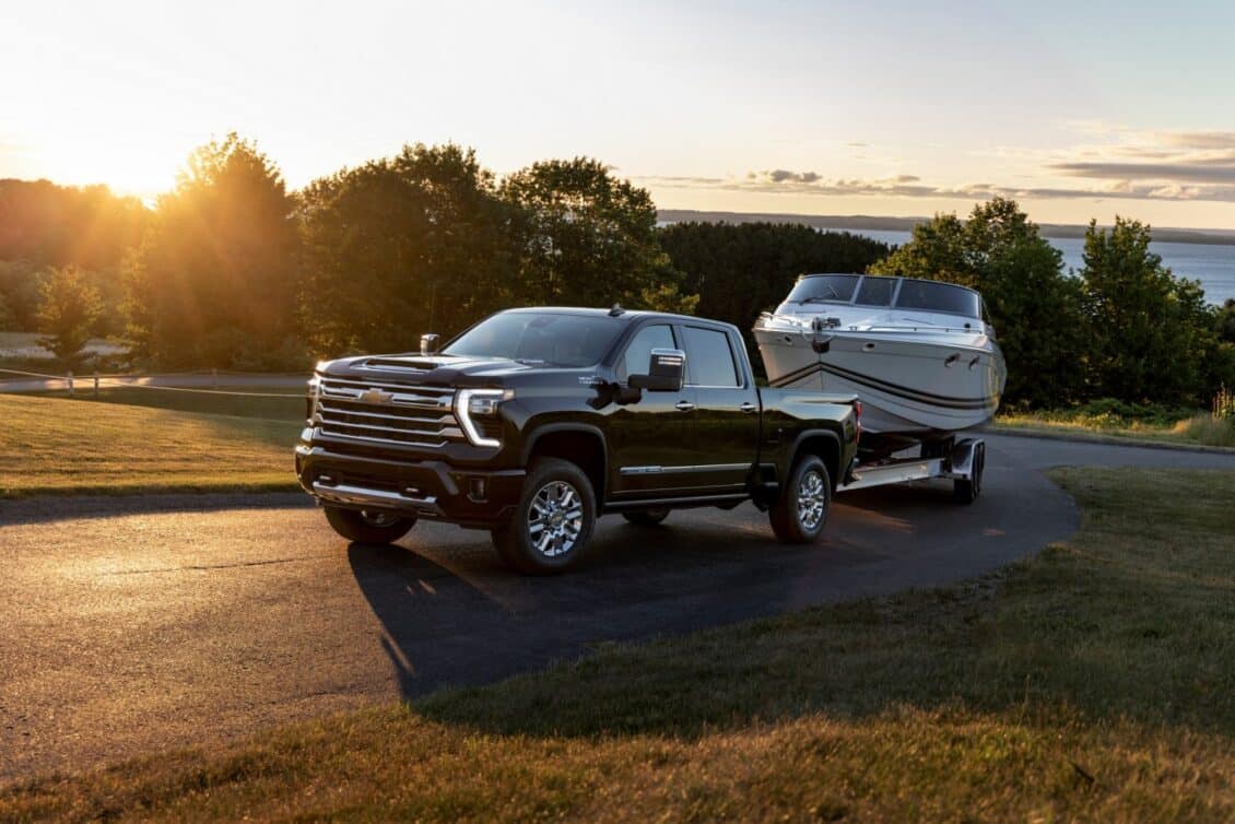 Chevrolet Silverado HD 2023: la bestia americana que tira de hasta 16,3 toneladas