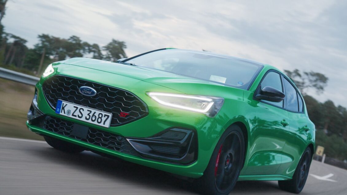 Ford Focus ST Track Pack, un juguete altamente personalizable que llega cargado de «chucherías»