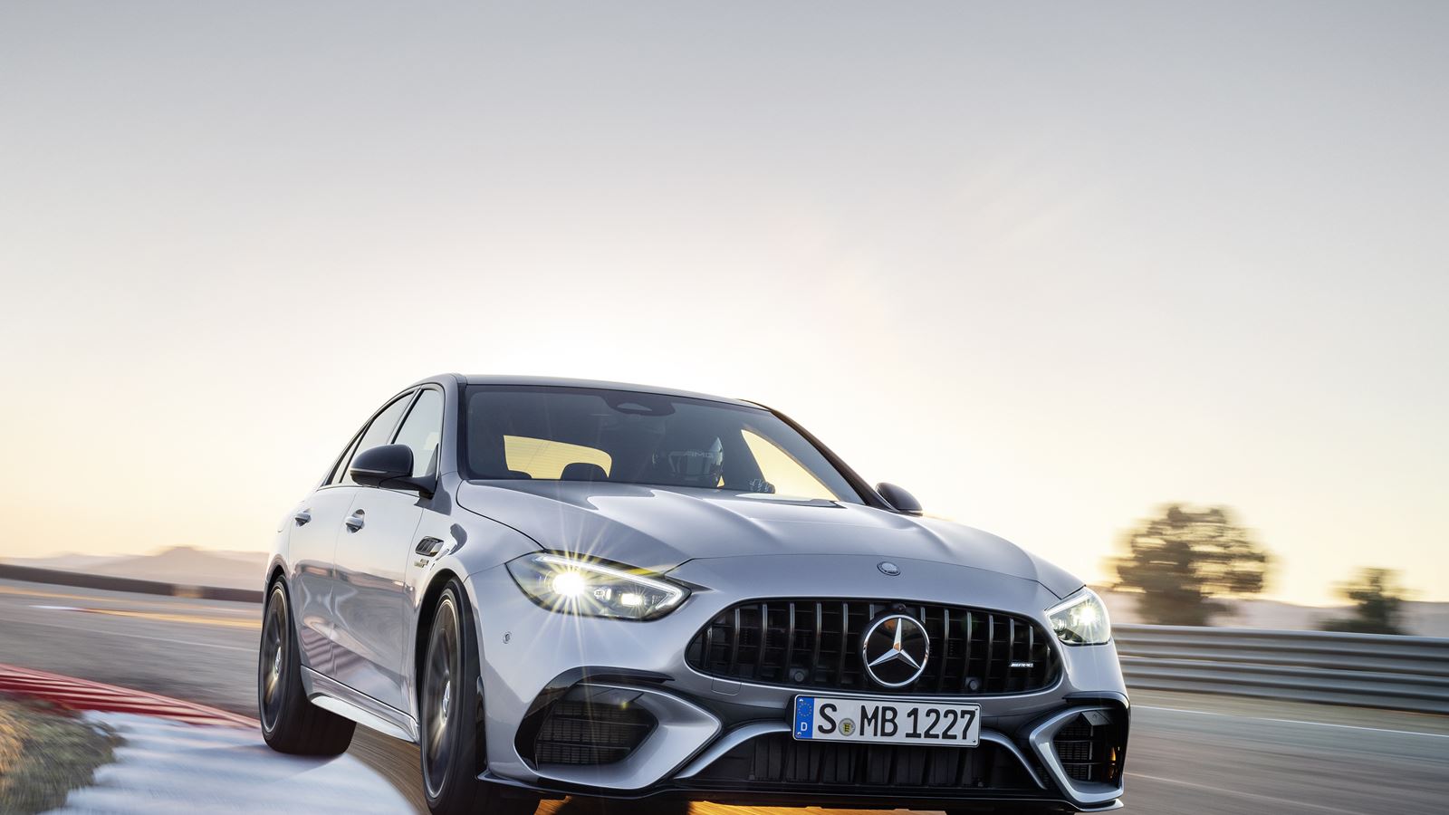 Mercedes-AMG C 63 S E PERFORMANCE