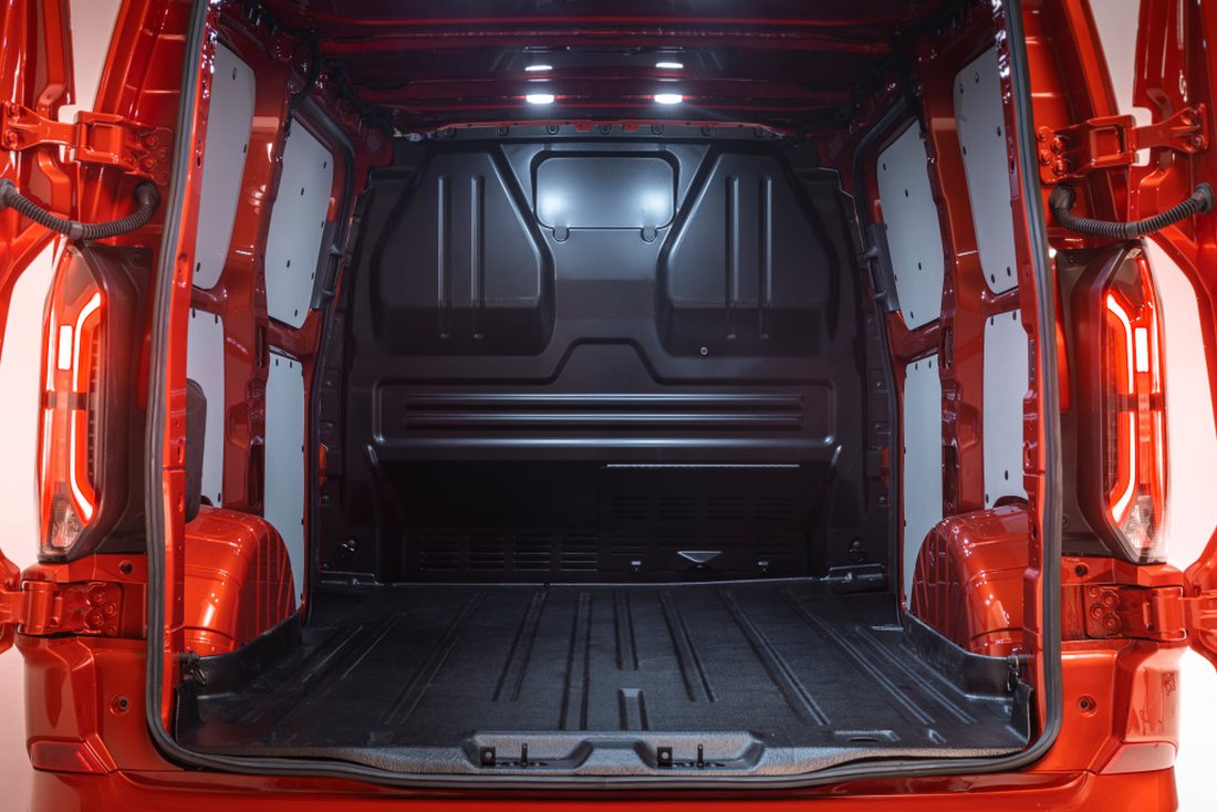 El Ford Transit Custom 2023, ahora más en detalle