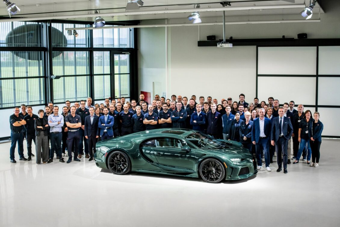 Ricos cada vez más ricos: récord de ventas en 2022 también para Bugatti
