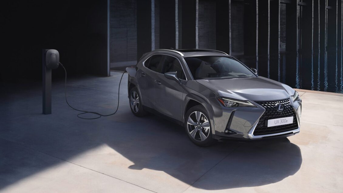 El Lexus UX300e ya se puede reservar: Aquí los precios