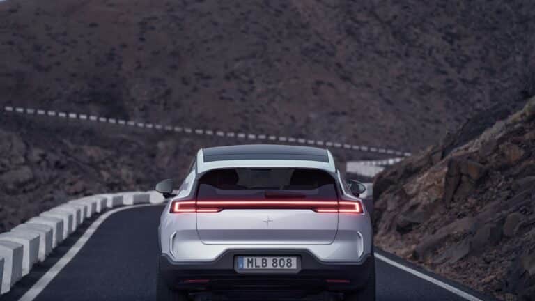 Polestar 02