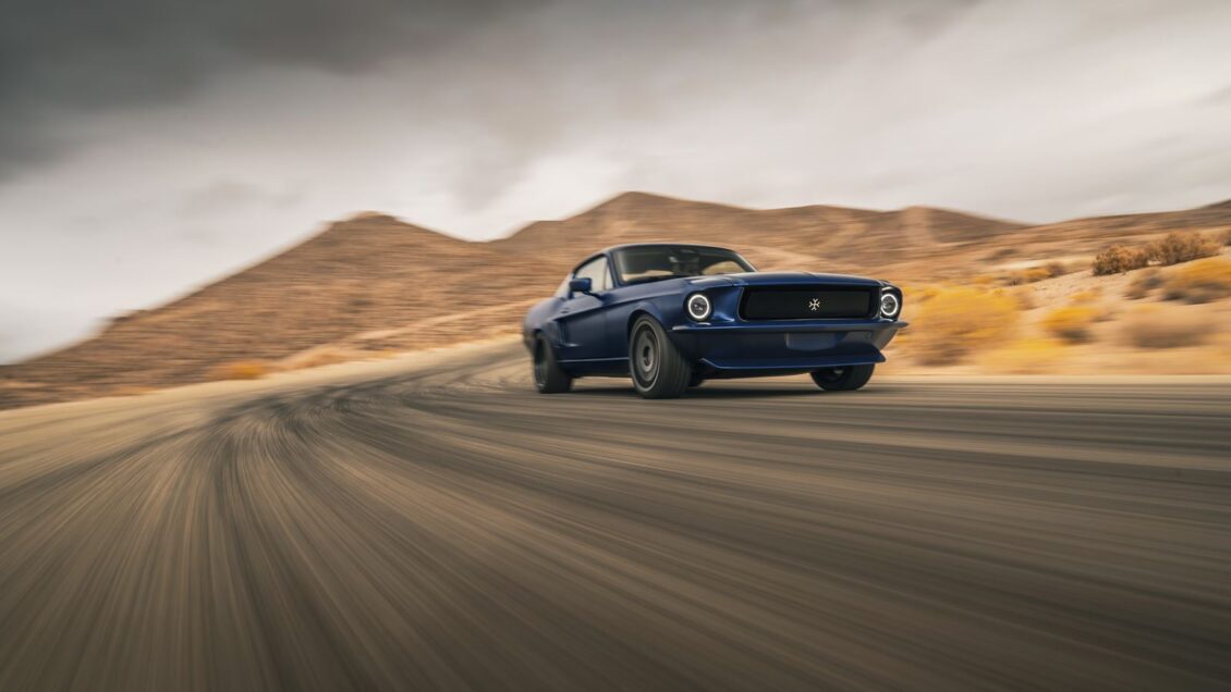 Se llama Charge 67 y es un «muscle car» eléctrico inspirado en el Ford Mustang más bonito de la historia