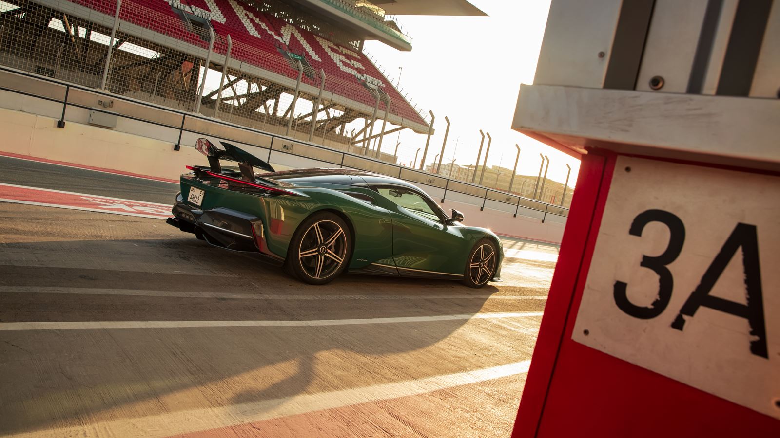 coche que más rápido acelera de 0-100 km/h