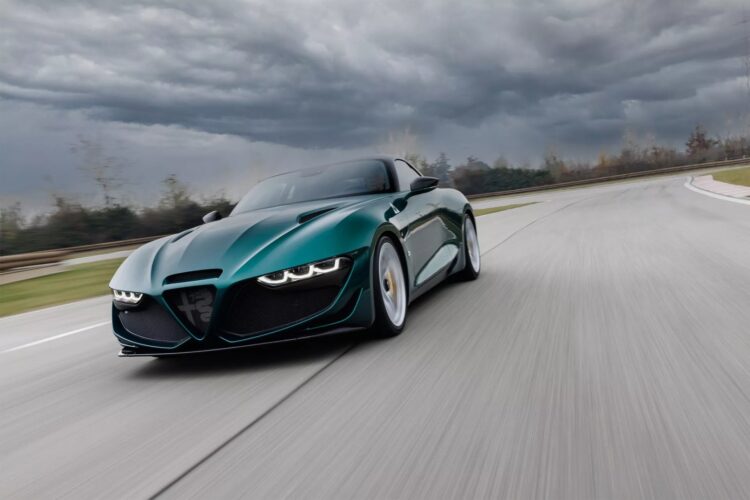 Alfa Romeo Giulia SWB Zagato: motor V6 caja manual