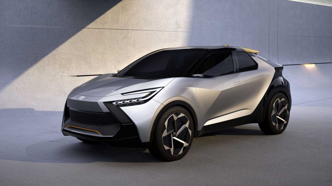 Toyota nos adelanta el aspecto del C-HR de segunda generación