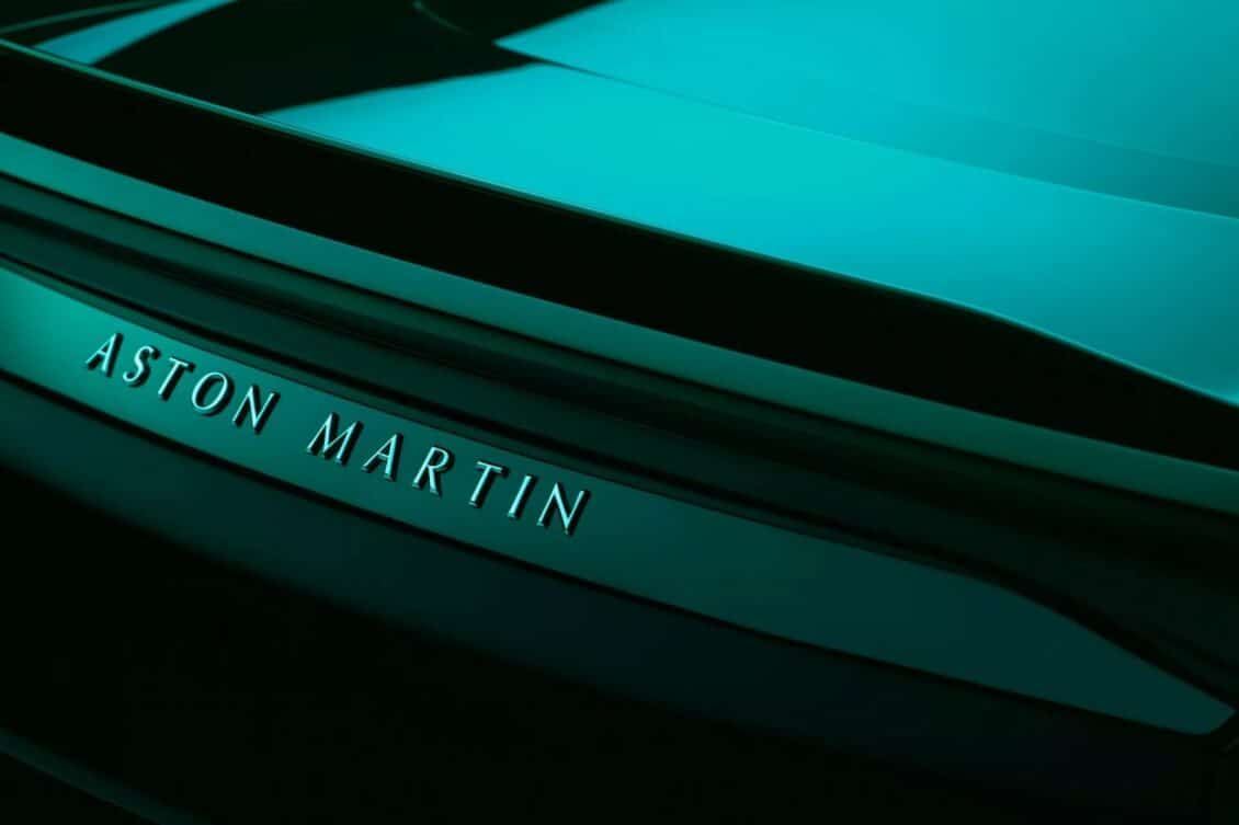Los chinos siguen haciéndose con Aston Martin Lagonda: Geely ya tiene el 17%