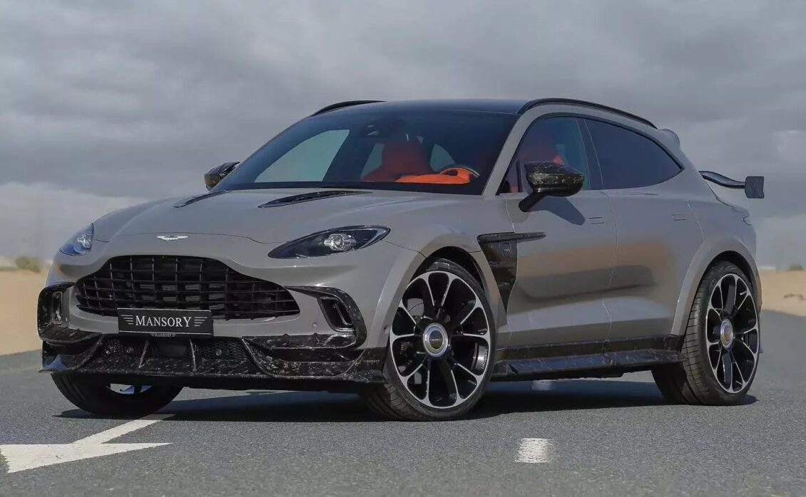 El Aston Martin DBX de Mansory parte cuellos con su dieta rica en fibra y 800 CV