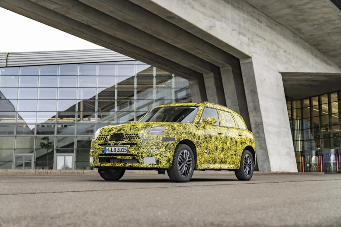 El nuevo MINI Countryman se deja ver en formato 100% eléctrico, pero poco sabemos