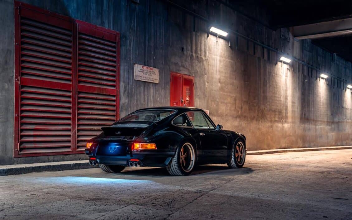 Este Porsche 911 (964) Carrera 4 Coupé se ha transformado completamente y… ojito…