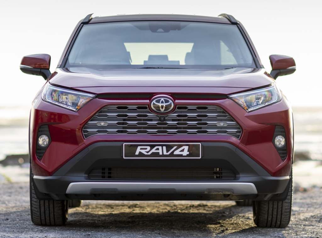 Estrena un Toyota RAV4 de gasolina por 26.837 € este mes de marzo