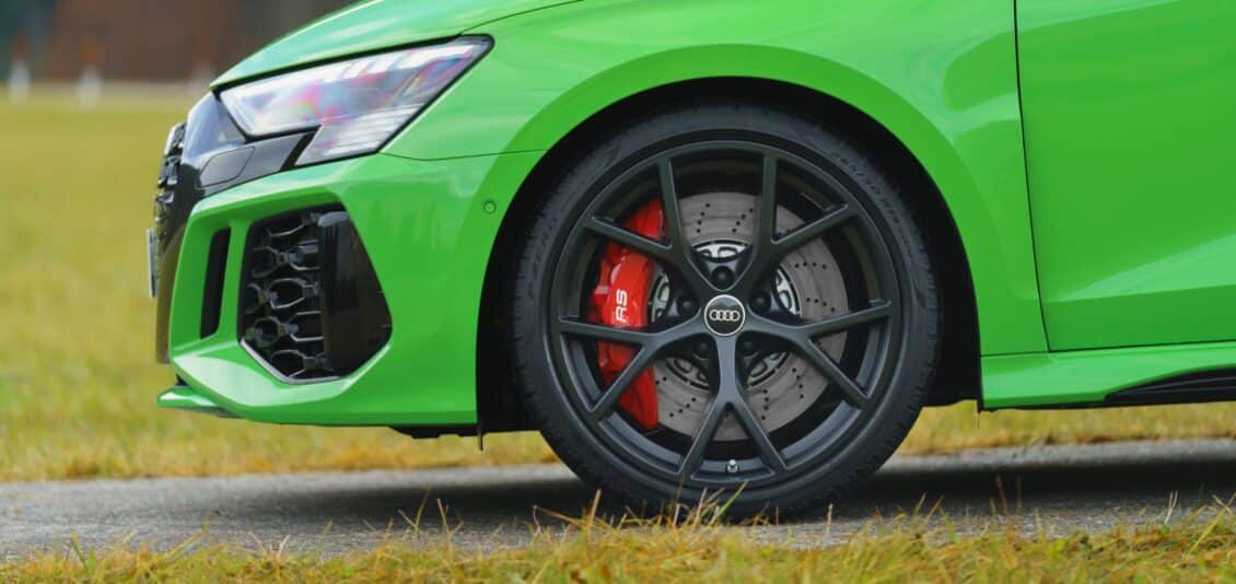 Audi-RS3-carboceramicos-1130x534.jpg