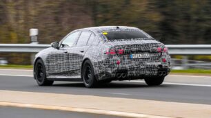 El BMW M5 2024 será híbrido enchufable: ya puedes verlo y escucharlo en Nürburgring