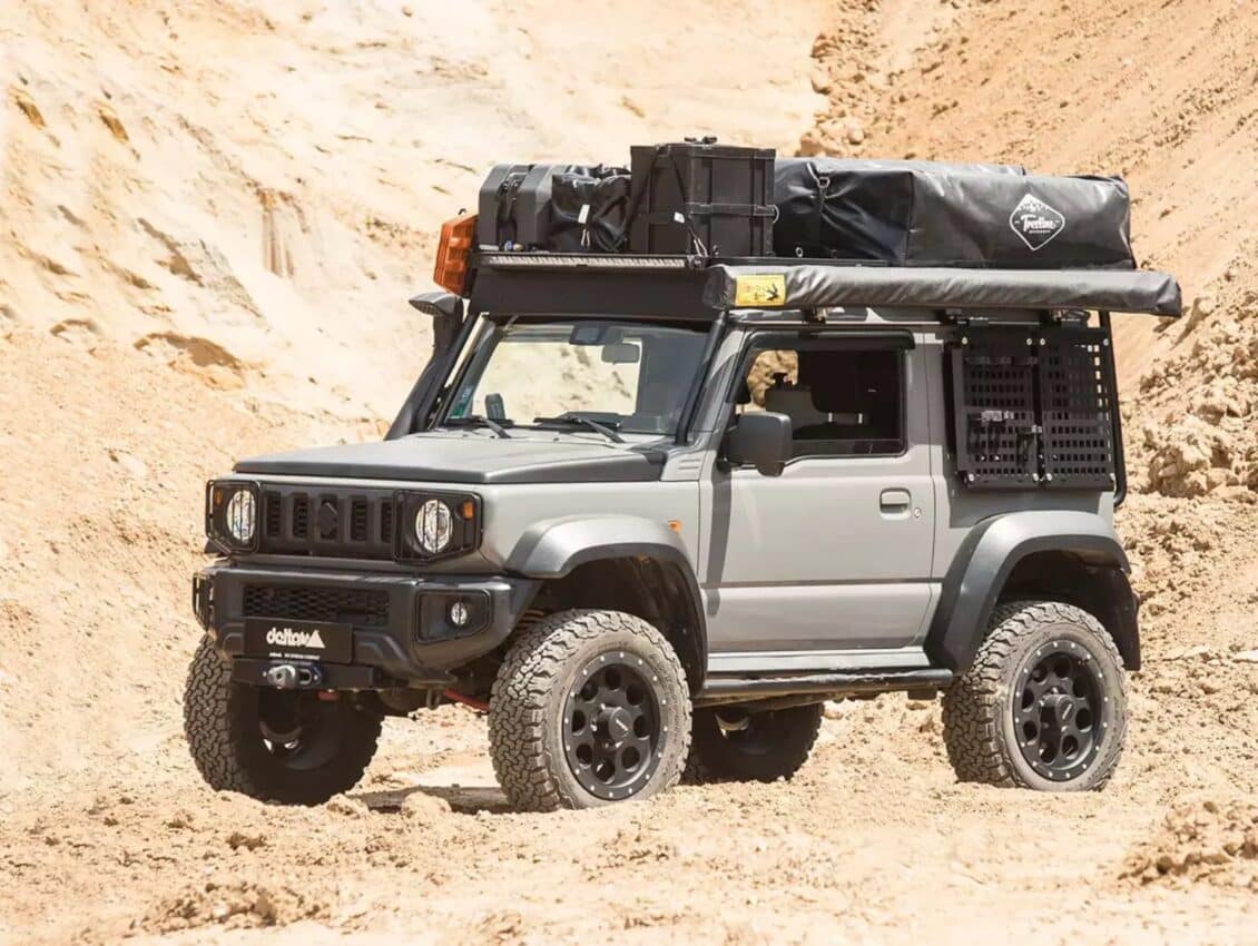 No busques más, este es el Suzuki Jimny ideal para irte de aventuras al desierto