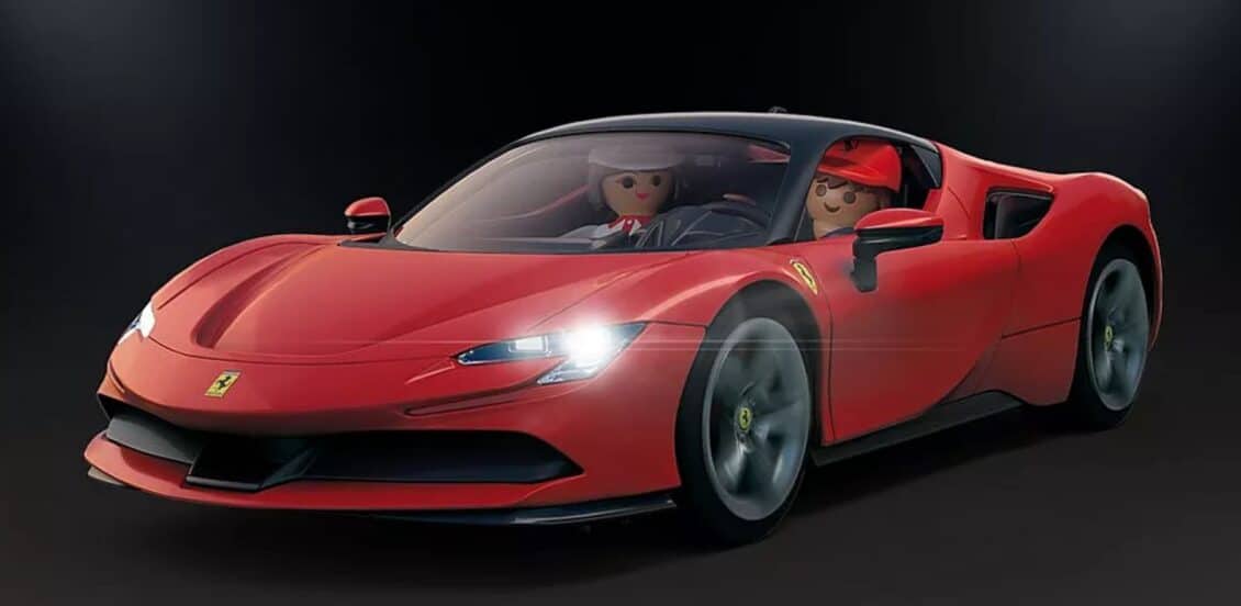 El primer Ferrari de PLAYMOBIL es el Ferrari SF90 Stradale y seguro que lo quieres…