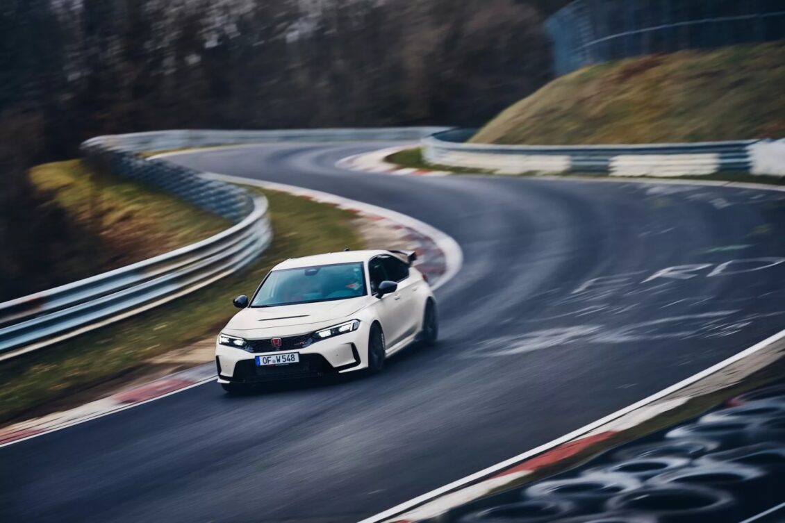 El Honda Civic Type 2023 vuelve a ser el tracción delantera más rápido en Nürburgring