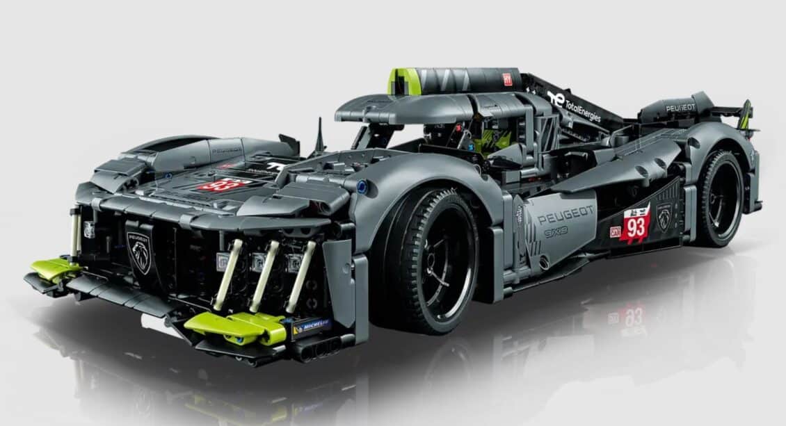 Lo último de LEGO es un PEUGEOT 9X8 24H Le Mans Hybrid Hypercar a escala 1:10
