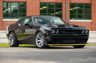 El Dodge Challenger Black Ghost llega a Europa y se despide a lo