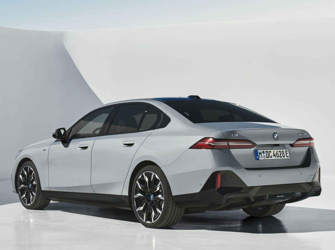 bmw i5