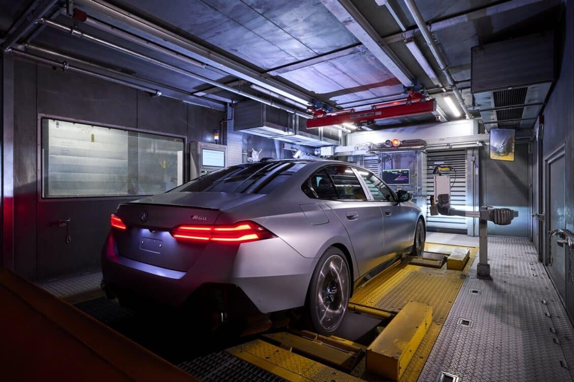 BMW inicia la producción del BMW i5 en Dingolfing, un modelo clave en la expansión de la familia eléctrica
