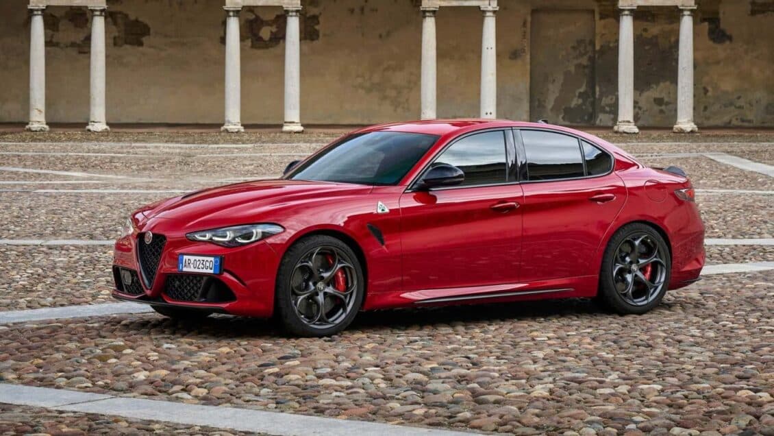 El Alfa Romeo Giulia QV aterriza en España con 520 CV