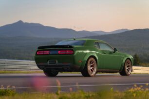 Los Dodge Challenger y Charger Scat Pack Swinger ponen rumbo a Europa