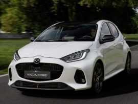 El Mazda2 Hybrid estrena gama 2024; llegará a finales de año