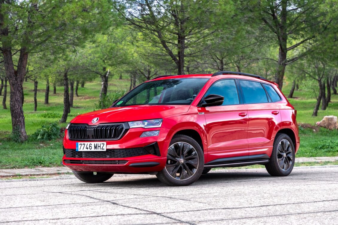 Prueba Škoda Karoq Sportline 2.0 TSI 190 CV DSG 4×4: ¿Compensa el más potente de la gama?